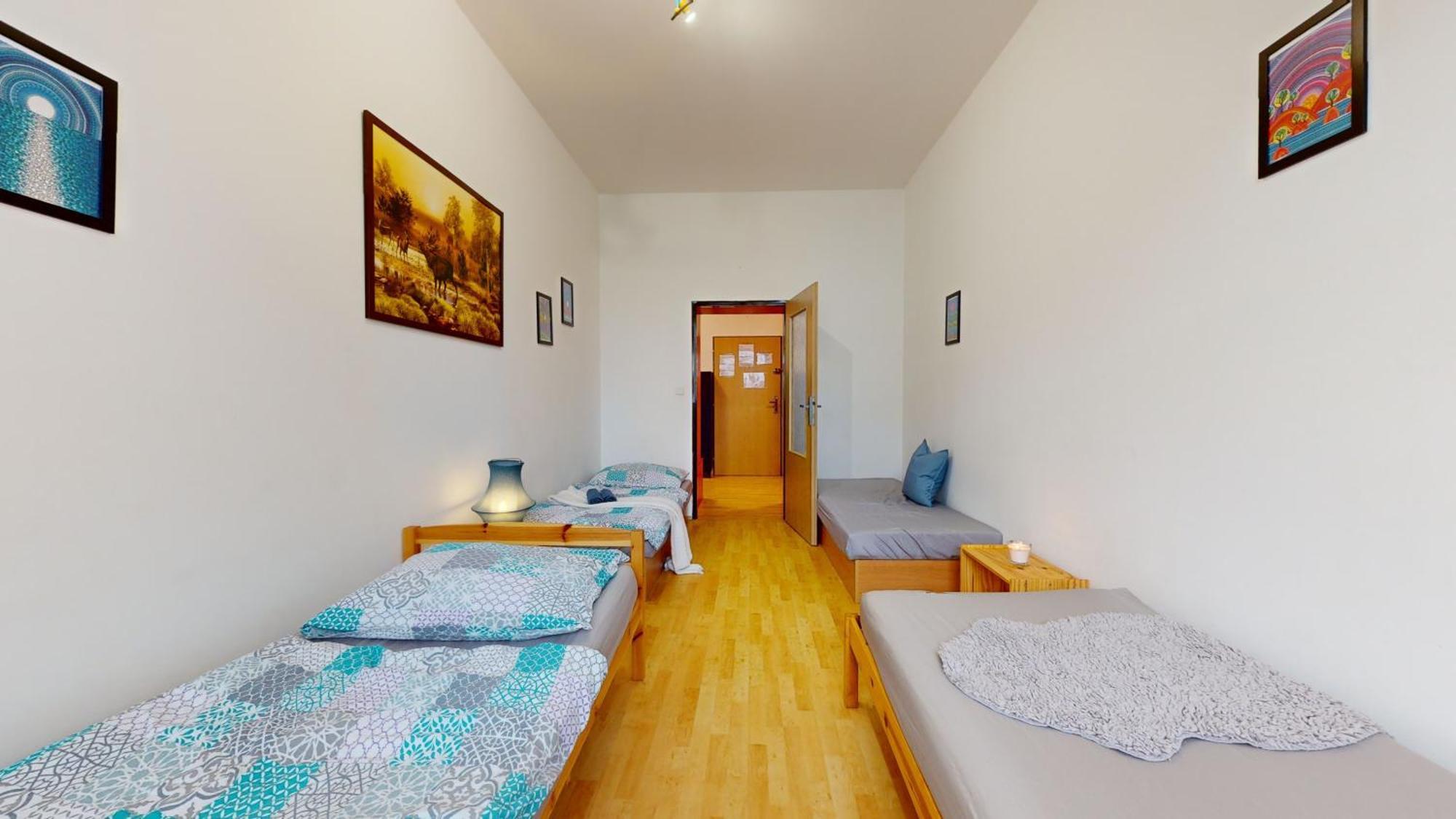 Apartman Topolova 912B Миловице Екстериор снимка