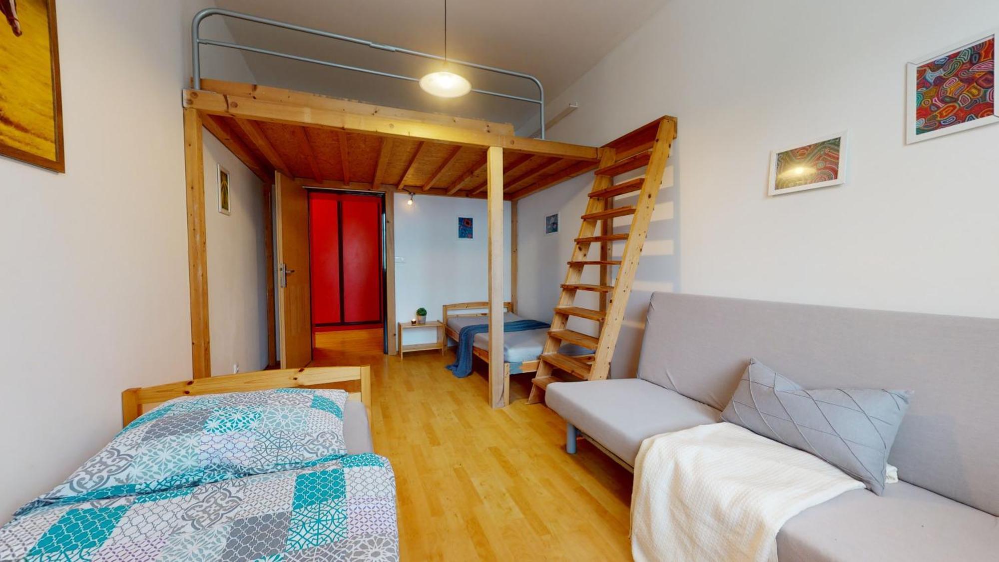 Apartman Topolova 912B Миловице Екстериор снимка